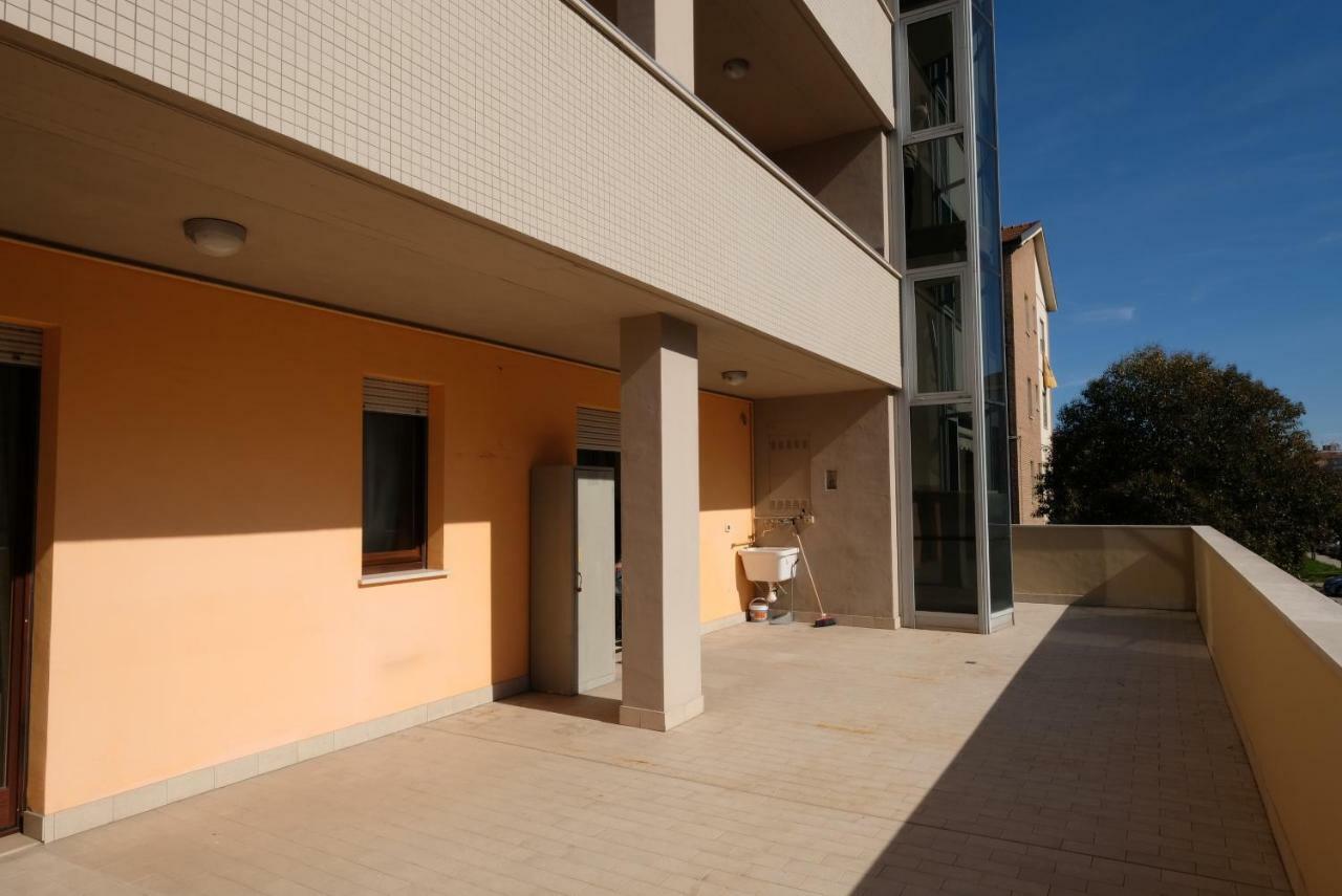 Claudio Appartamento Pescara Exterior foto